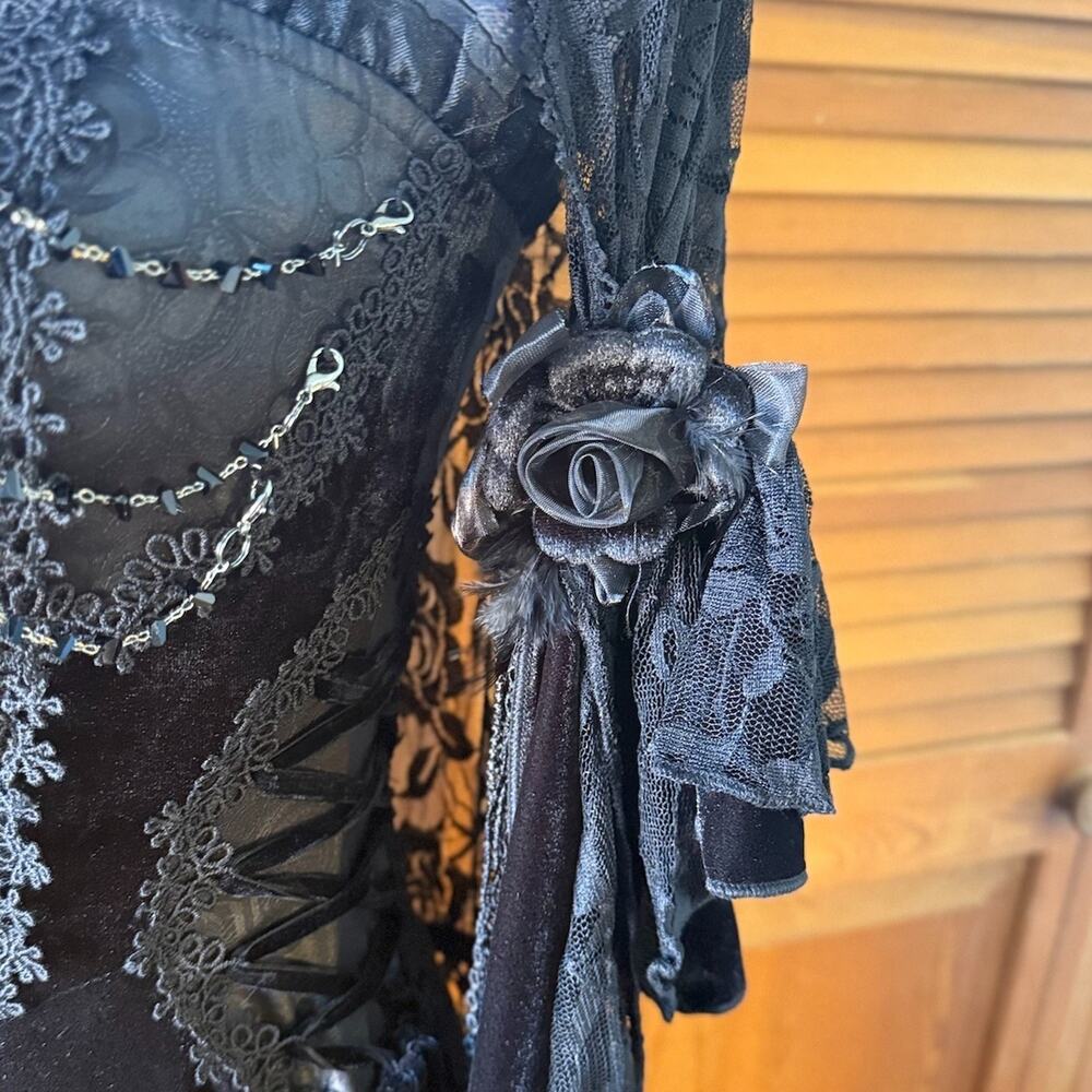 Devil Fashion Gothic Victorian Vampire In the Cover of the Night Black Dress - Picture 6 of 17
